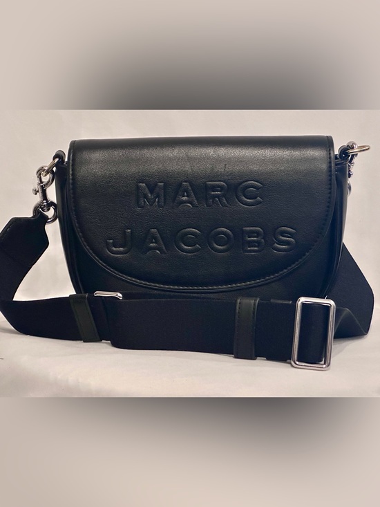 Marc Jacobs Handbags - Marc Jacobs Black Embossed Logo Crossbody Bag